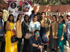 GKFTII-School of Fashion & Design students visit in “Craft Museum & Delhi  haat